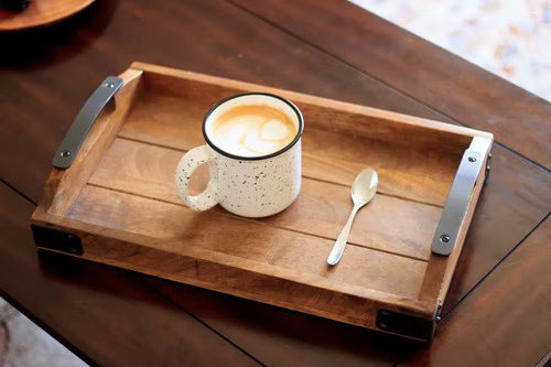 “The Ultimate Guide to 5 Best Serving Trays in India 2022: Top Picks and Buying Tips”